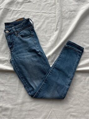 American Eagle Outfitters Women's Jeggings in Medium Blue